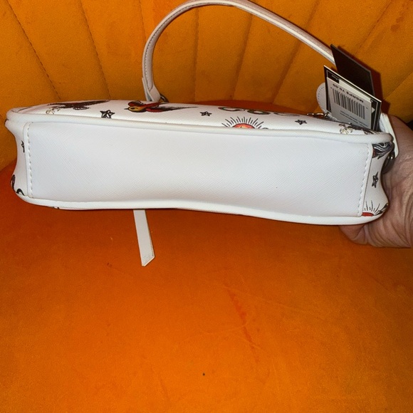 Ed Hardy White Tattoo-Print Shoulder Bag with Chain Strap - NWT - Picture 9 of 9